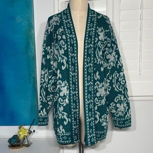 Chic Teal and White Floral Cardigan